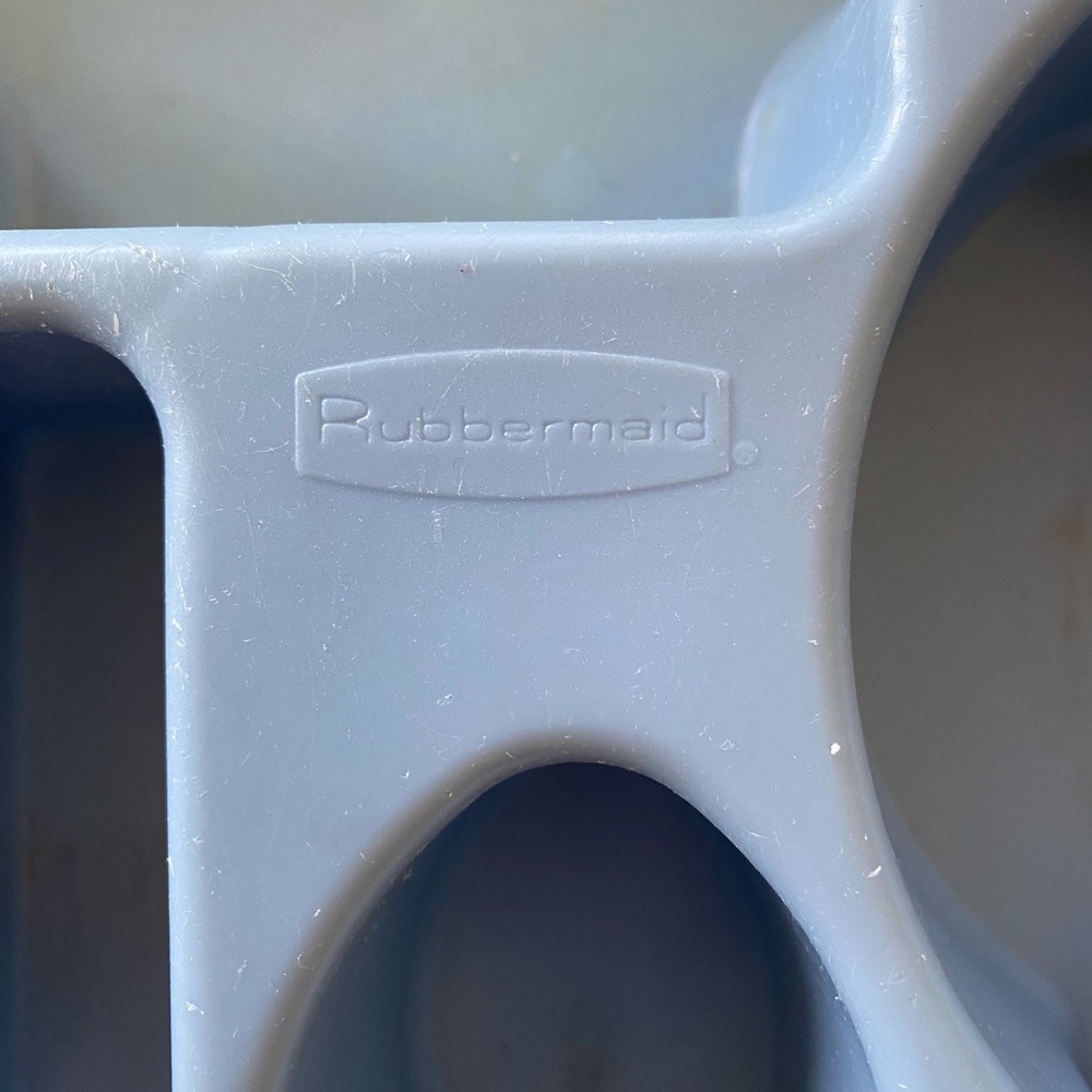 Vintage Rubbermaid flatware caddy - Picture 3 of 4